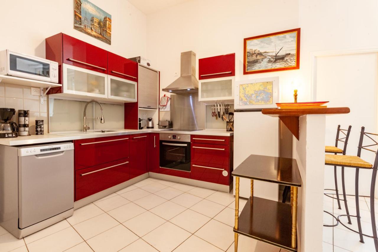 Le Patio - Hypercentre - Cour Au Calme - Wifi Apartment Vannes Ngoại thất bức ảnh